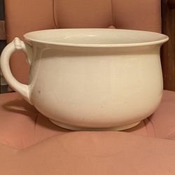 Royal IronStone Chamber Pot 1900s 