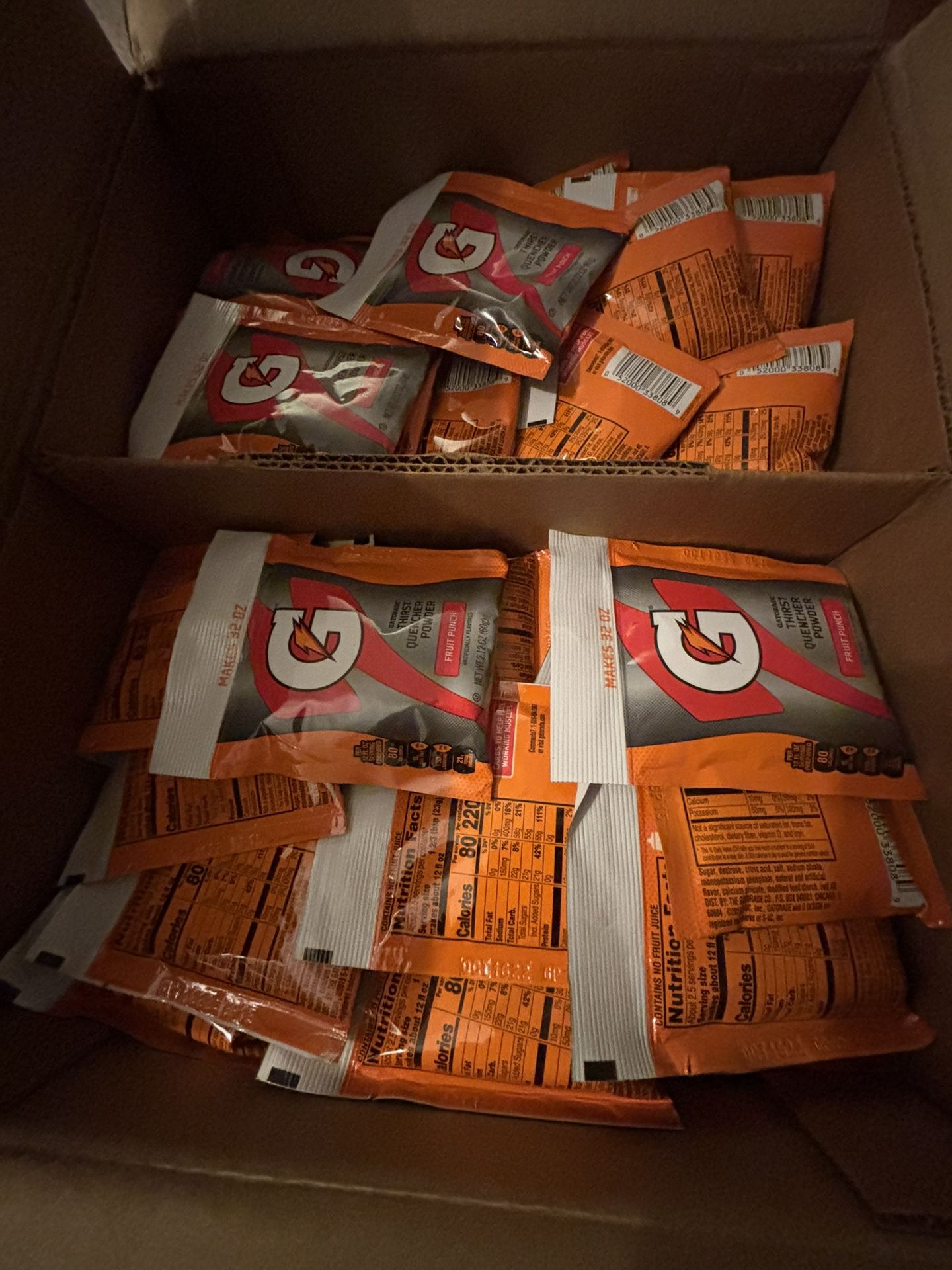 Gatorade Powder Mix - 144 Pouches - Fruit Punch And Lemon Lime