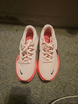 Nike Revolution 8 Running Shoes- Womens