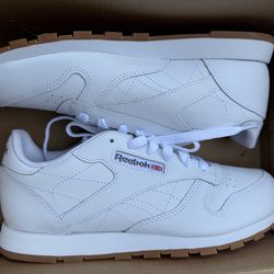 Reebok Classic Leather – White / Gum Sole – Brand New in Box size 4 1/2