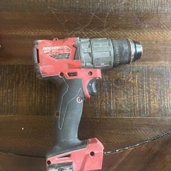 Miluakee 18v Hammer Drill