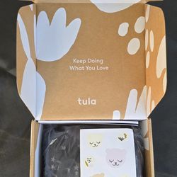 Baby Tula Free to Grow Carrier – Discover (Black/Stars)