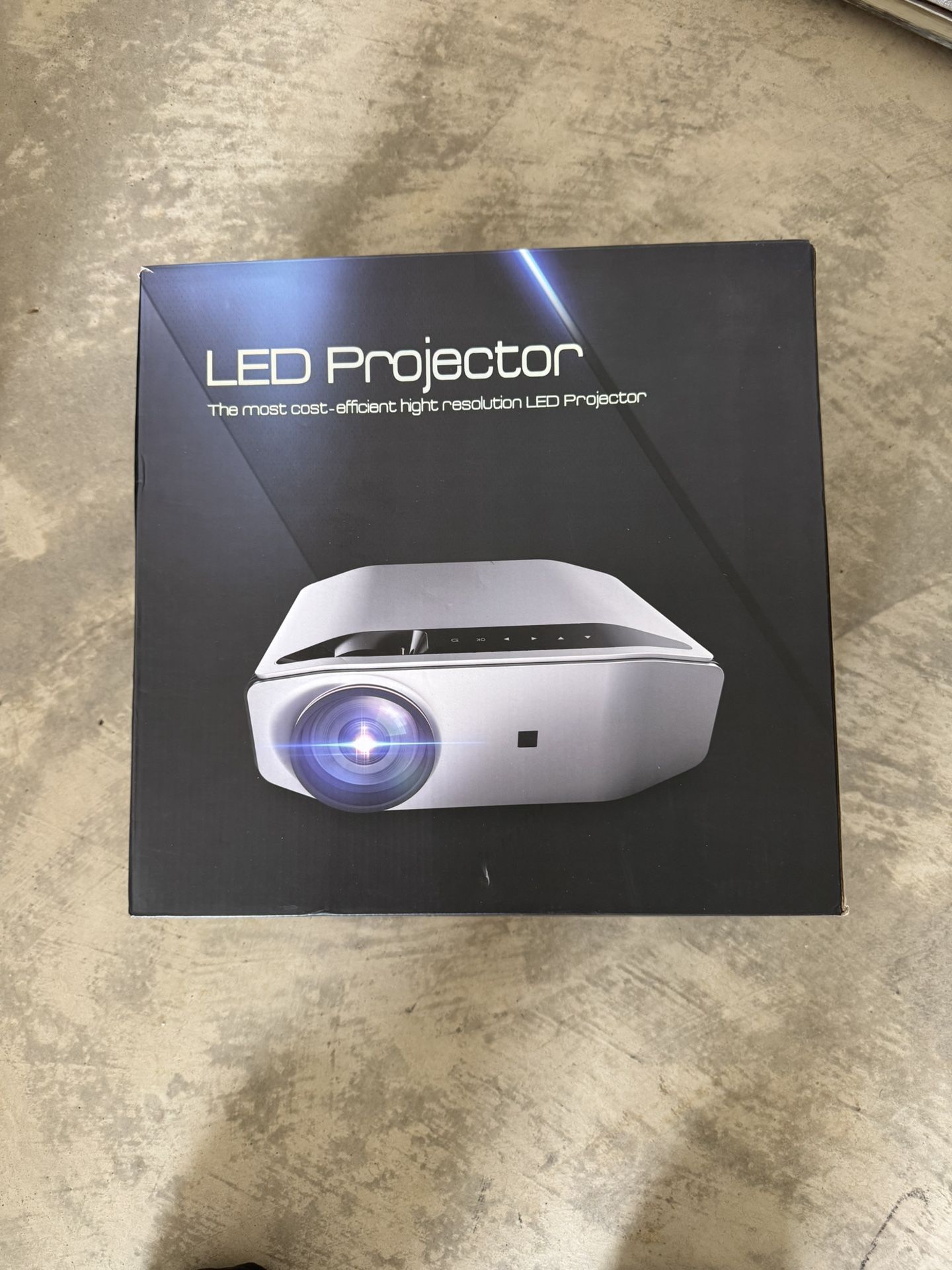 LED PROJECTOR