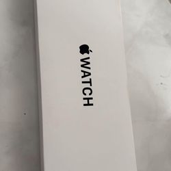 Brand New Apple Watch SE 3 40 mm