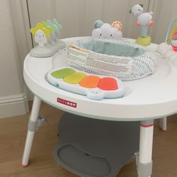 Skip hop Table