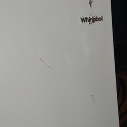 Selling Whirlpool Refrigerador 