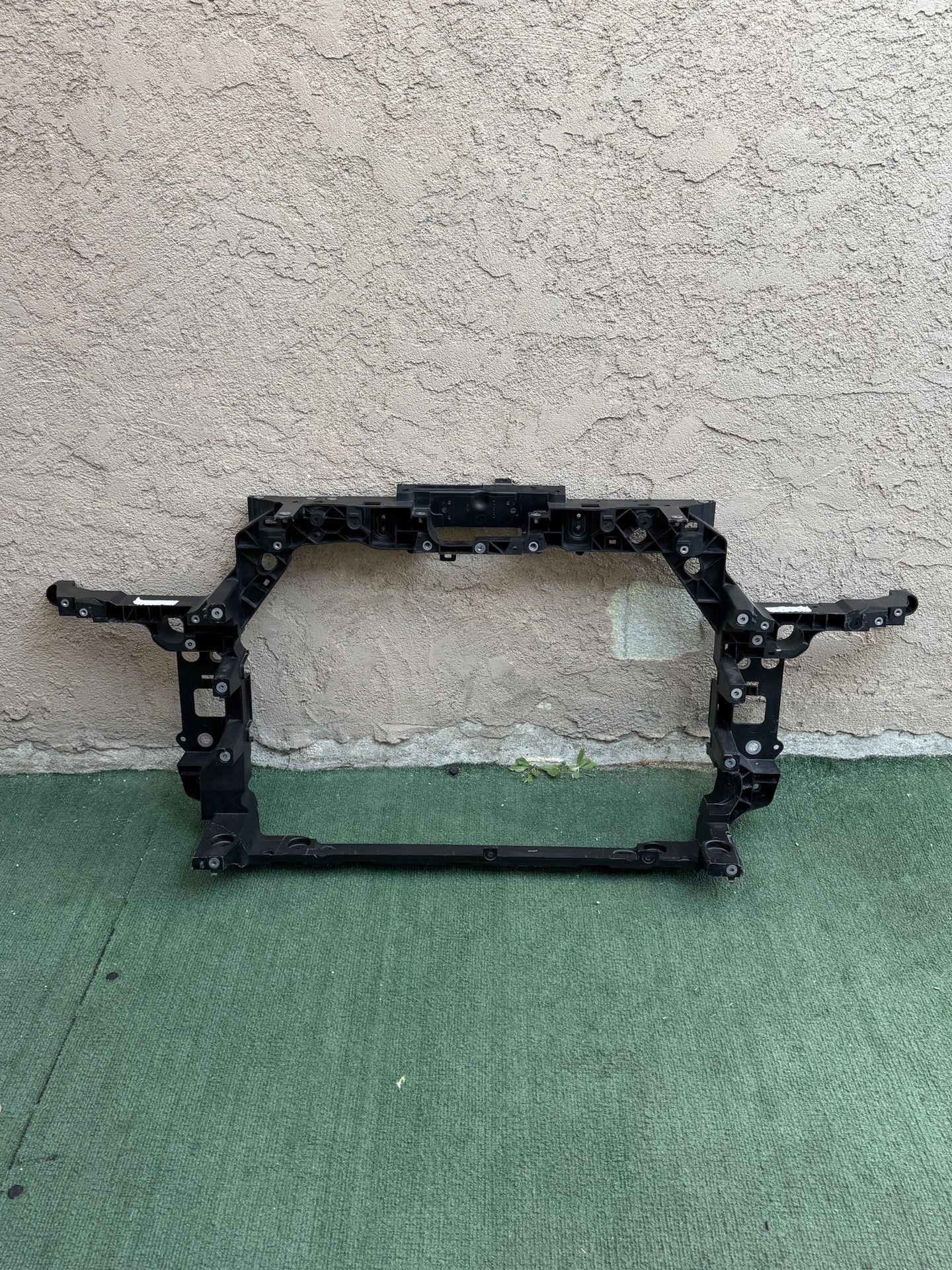 2017-2022 HONDA CR-V FRONT RADIATOR CORE SUPPORT OEM