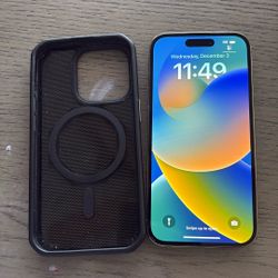 iPhone 15 And Case
