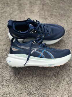 ASICS Gel-Kayano 31 Women's Size 7.5 Running Shoes - Blue (Gently Used, No Box)