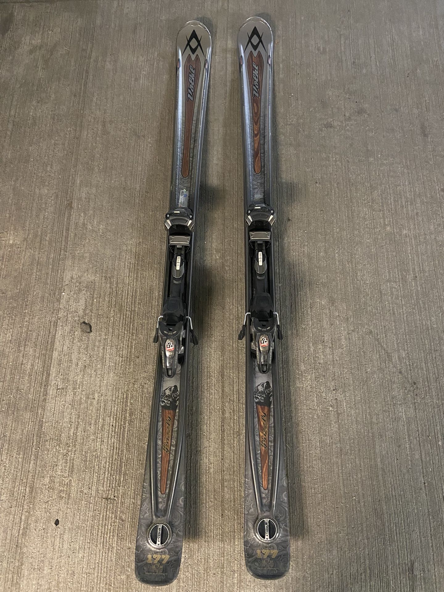Volkl - Grizzly Skis - 177cm
