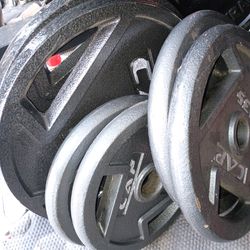 210lbs Cap Olympic Grip Plates

2 x 45
2 x 35
2 x 25 

PRICE FIRM