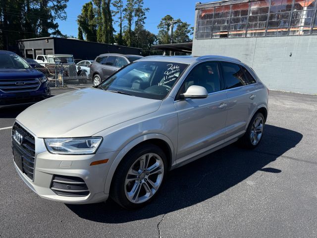 2016 Audi Q3