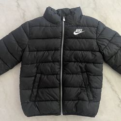 Kids Nike Puffer Jacket Size 7