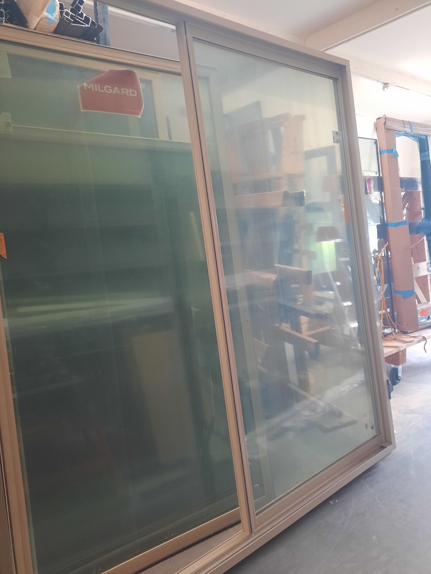 Milgard Tan OX SGD 95 1/2 X 95 1/2