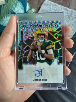 Jordan Love Football QB Rookie Card Autograph