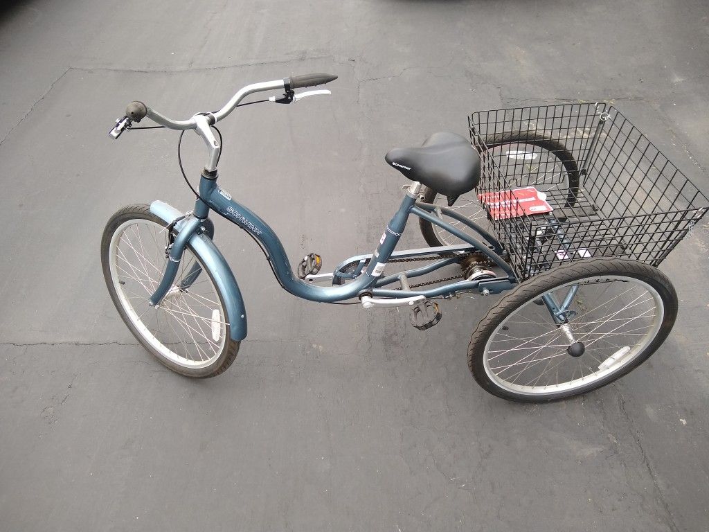 Schwinn three wheel bike for Sale in Chula Vista, CA OfferUp