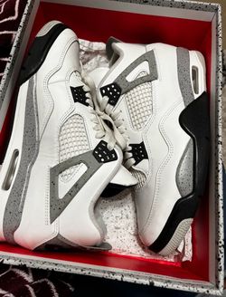 Air Jordan 4 white cement