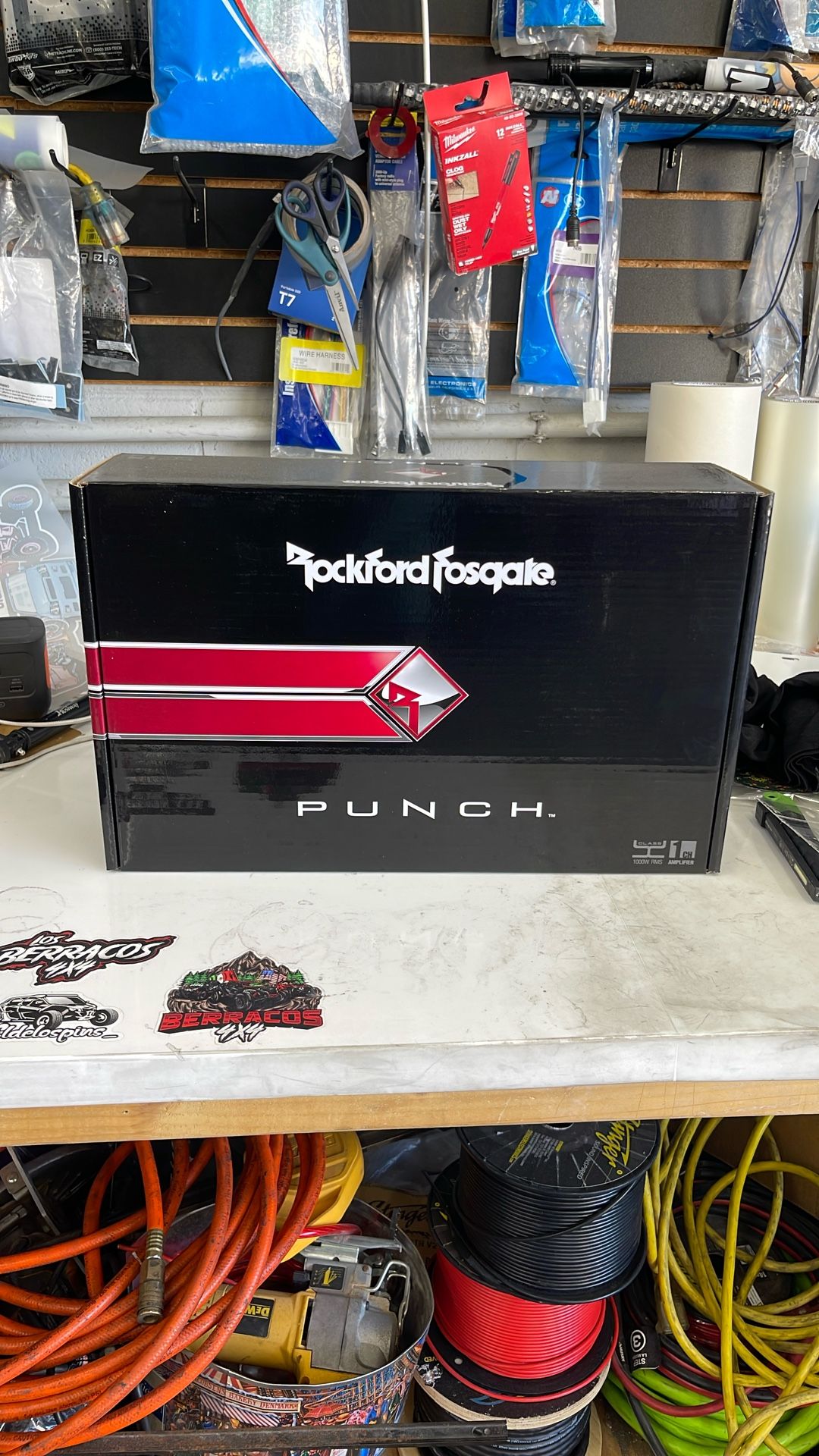 Punch 1000x1bd