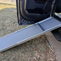 Telescoping Dog Ramp