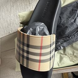 Burberry Slides