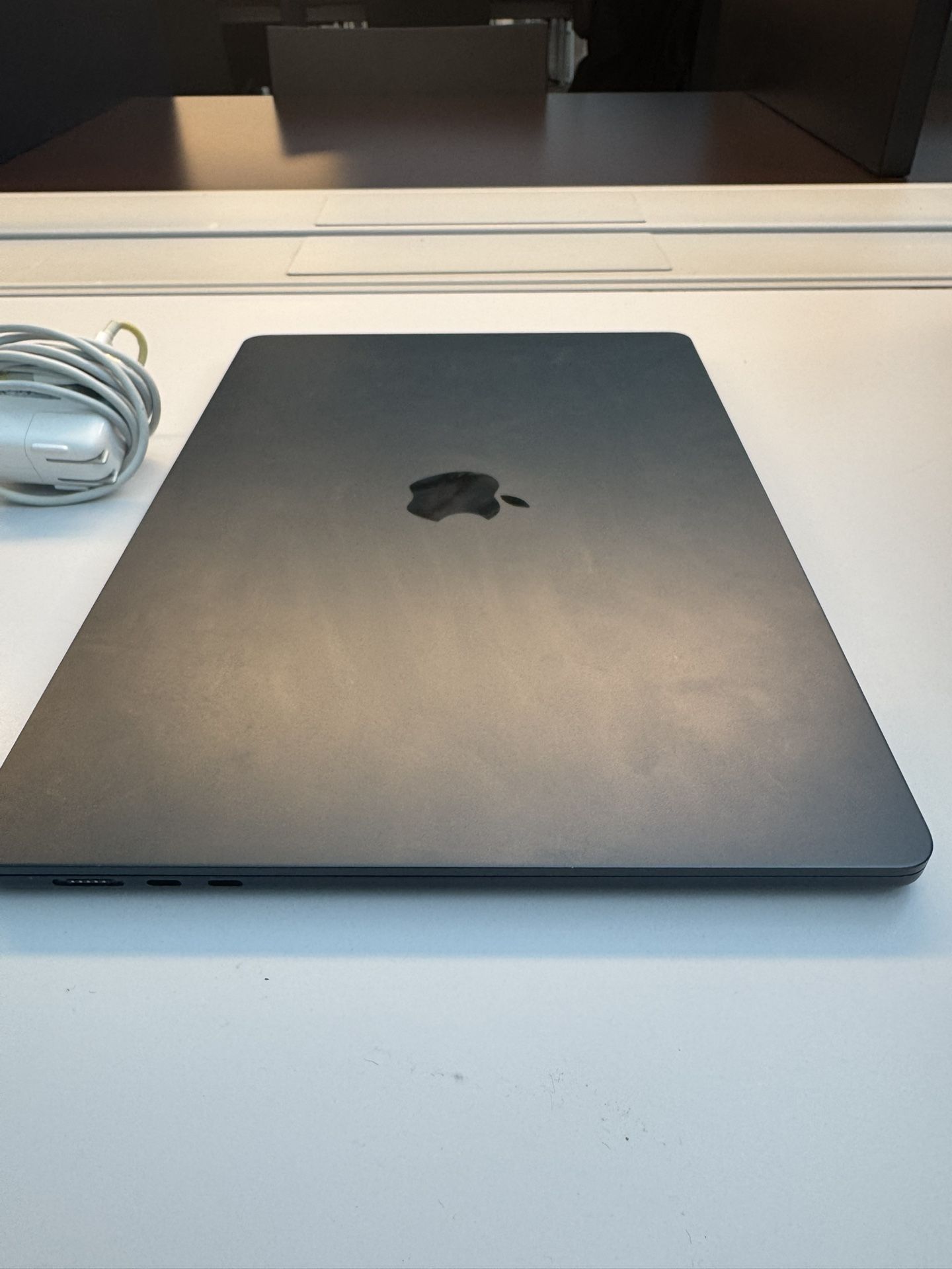 MacBook Air M4 15 Inch 2025 16GB RAM 256gb Storage 10- Cores GPU New With warranty