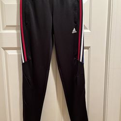 Wmns sz S adidas tiro joggers