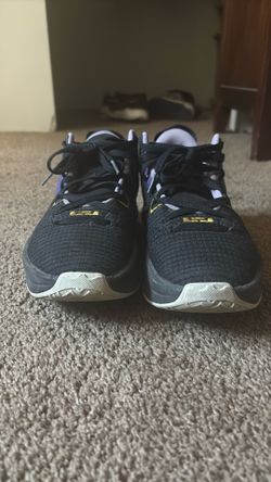 Nike LeBron Witness 7 'Lakers size 8