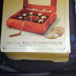 Mr Christmas Gold Label Concertina Wooden Music Box.