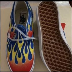 Boys New Vans Size 2.5