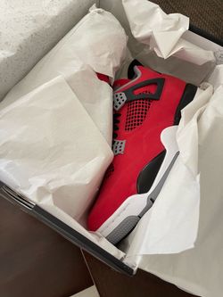Jordan 4 Toro