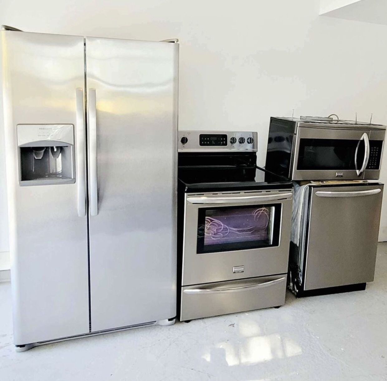 Stainless Steel Kitchen Appliances