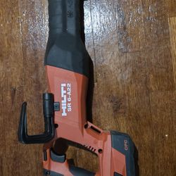 Hilton SR 6-22A Reciprocating Saw + Battery