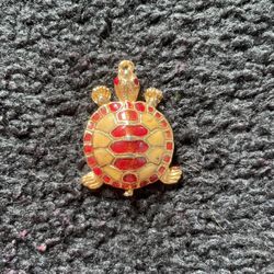 gold turtle pendant 