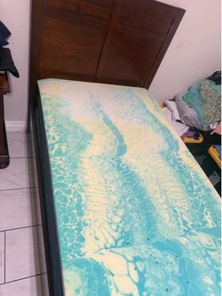 Xl twin size bed with mattress and foam