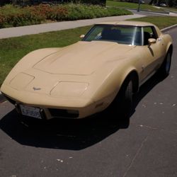 1977 Chevy Corvette With T-top Daily Driver 