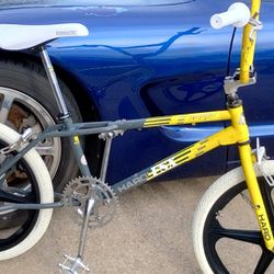 87 Haro FSX BMX Bike  survivor Only Repop Are Grips And Seat