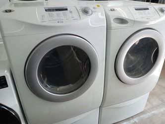 Maytag Neptune front load washer and dryer set - Free delivery