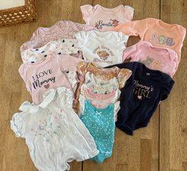 Newborn 0-3 baby girl clothes