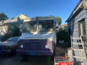 Ice cream truck