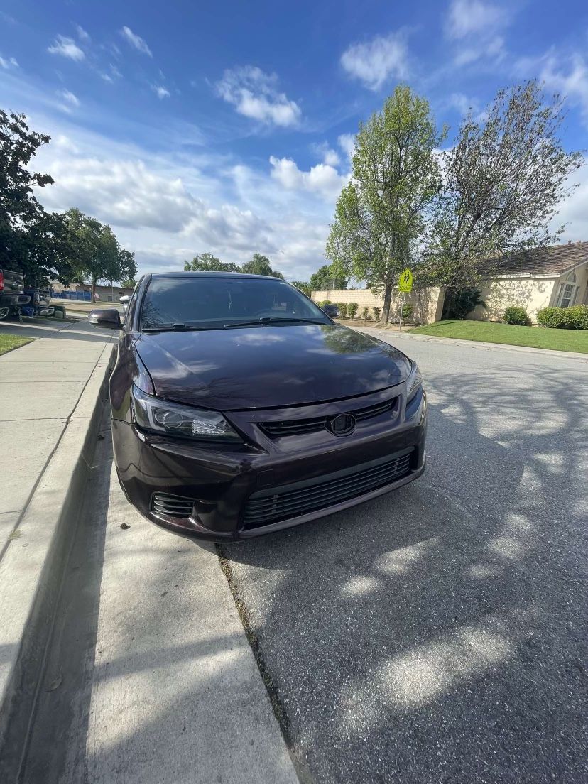 2011 Scion tC