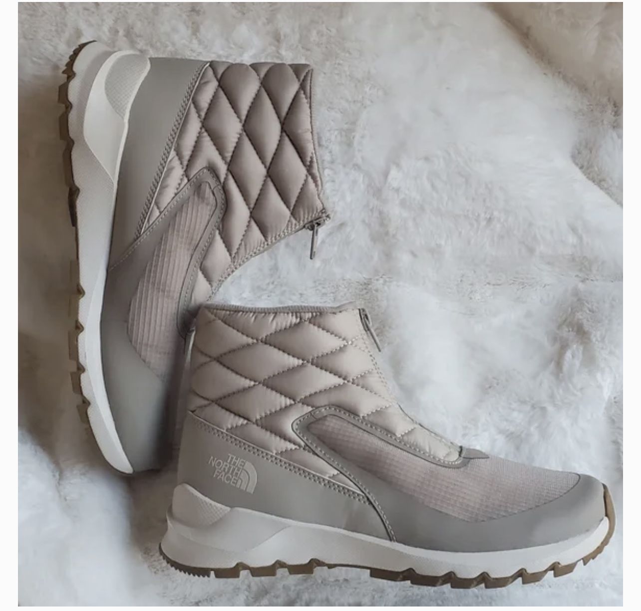 SNOW BOOTS— (NORTHFACE )