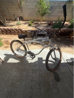 Super clean Electra beach cruiser $160