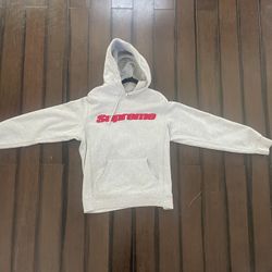 Supreme Hoodie 