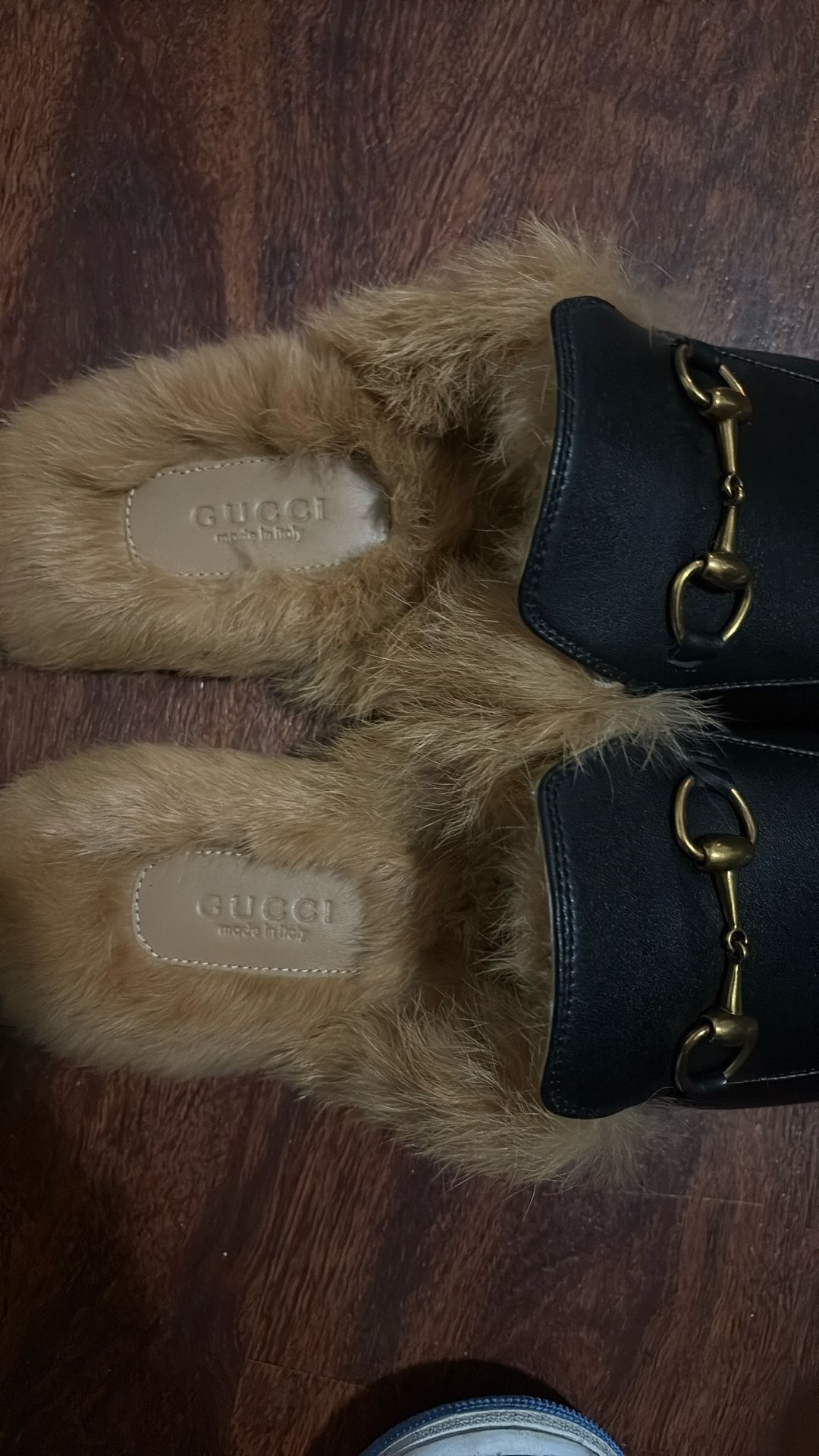 Princetown Fur Gucci Slides