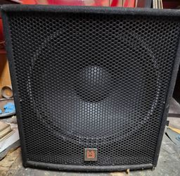 MR DJ Sub4000Amp