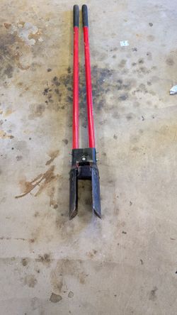 Post hole digger