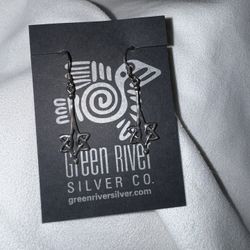 New Green River Sterling Silver Abstract Celtic Knot Dangle  Earrings