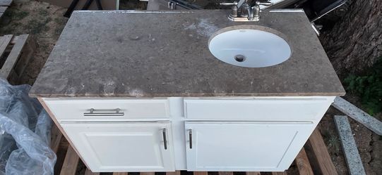 Bathroom Vanity with Granite Countertop 45 1/2