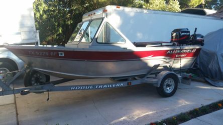 2003 Alumaweld Stryker Jet with 9.9 Merc kicker