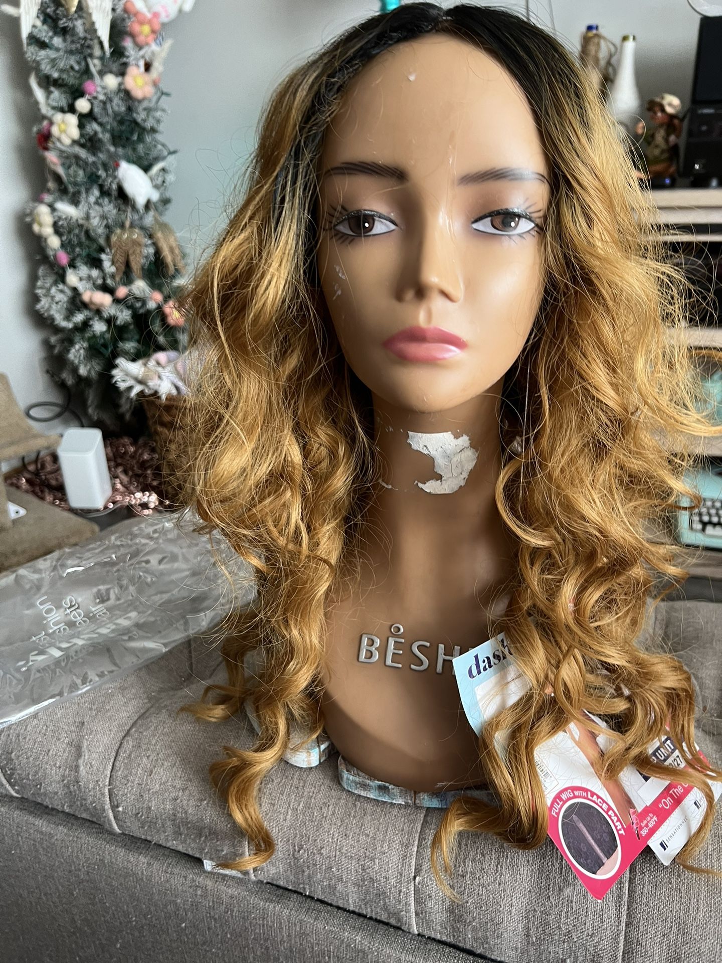 Dashley On The Go Wig